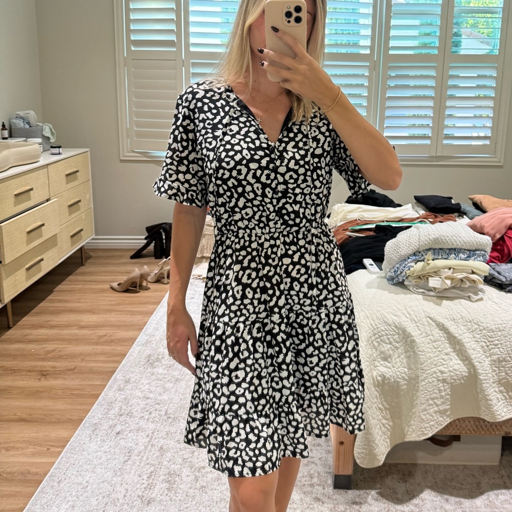 Black and white elastic waist cheetah dress